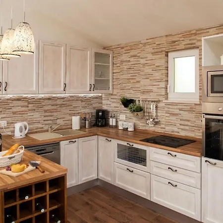 8910 Comfortable Holiday home *